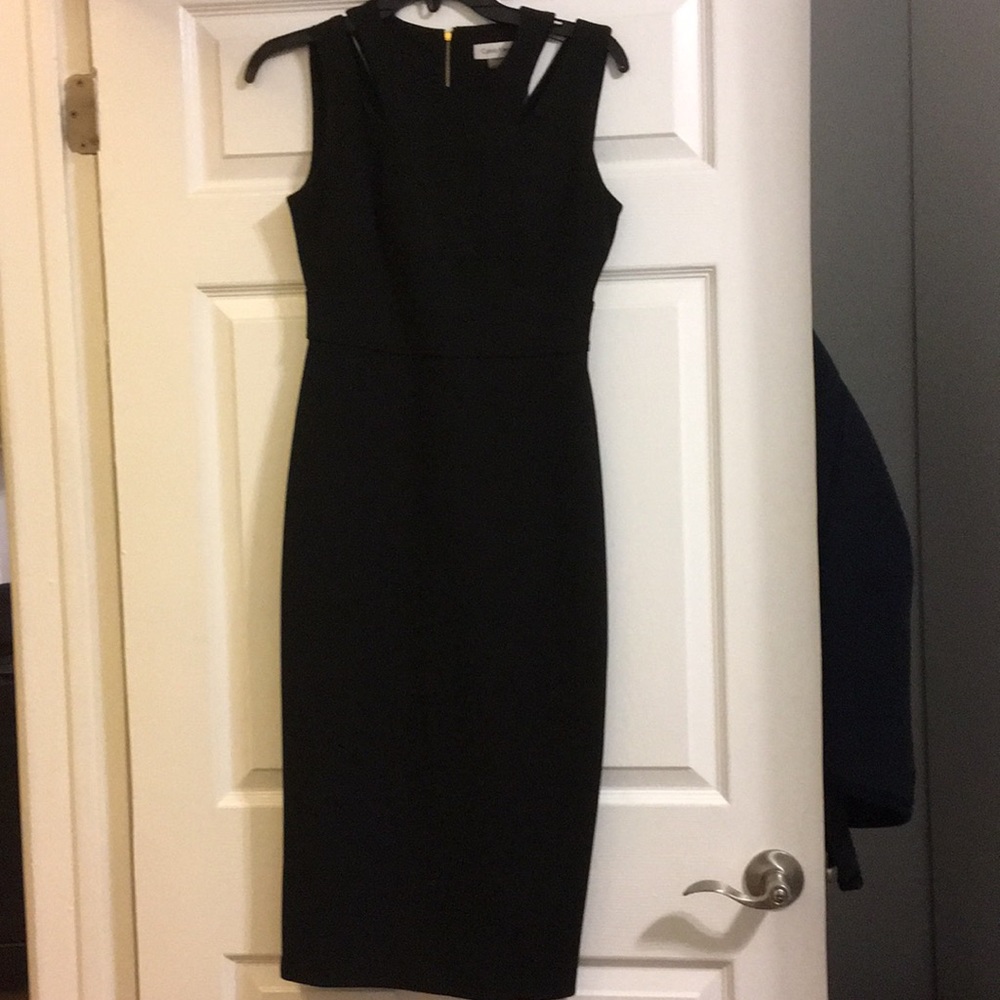 Calvin Klein cocktail dress 👗🍸